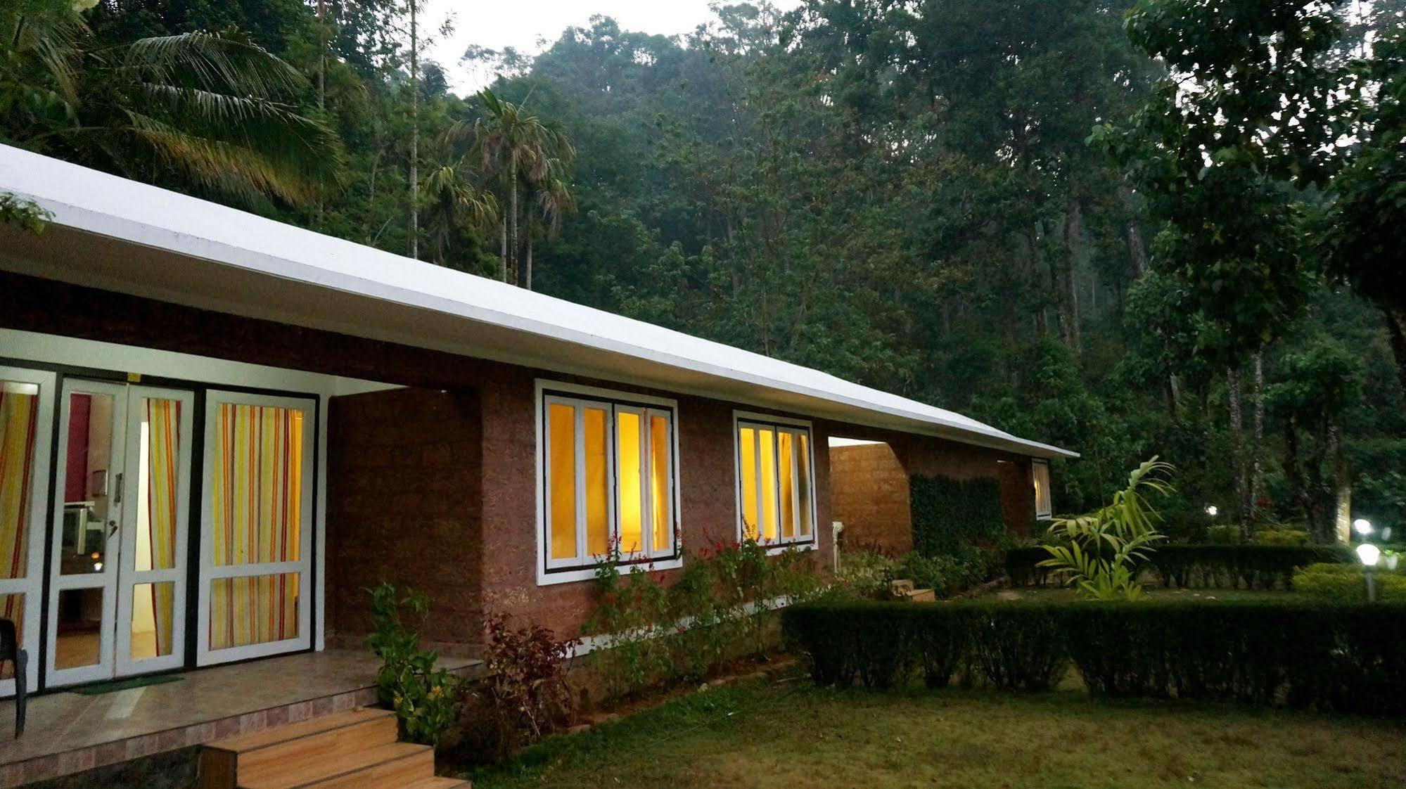 Falling Waters Munnar Eksteriør bilde