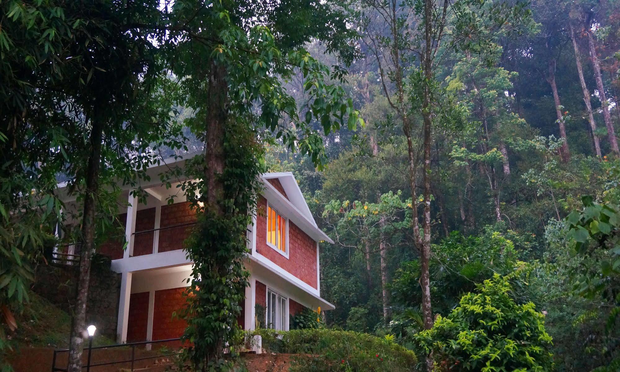 Falling Waters Munnar Eksteriør bilde