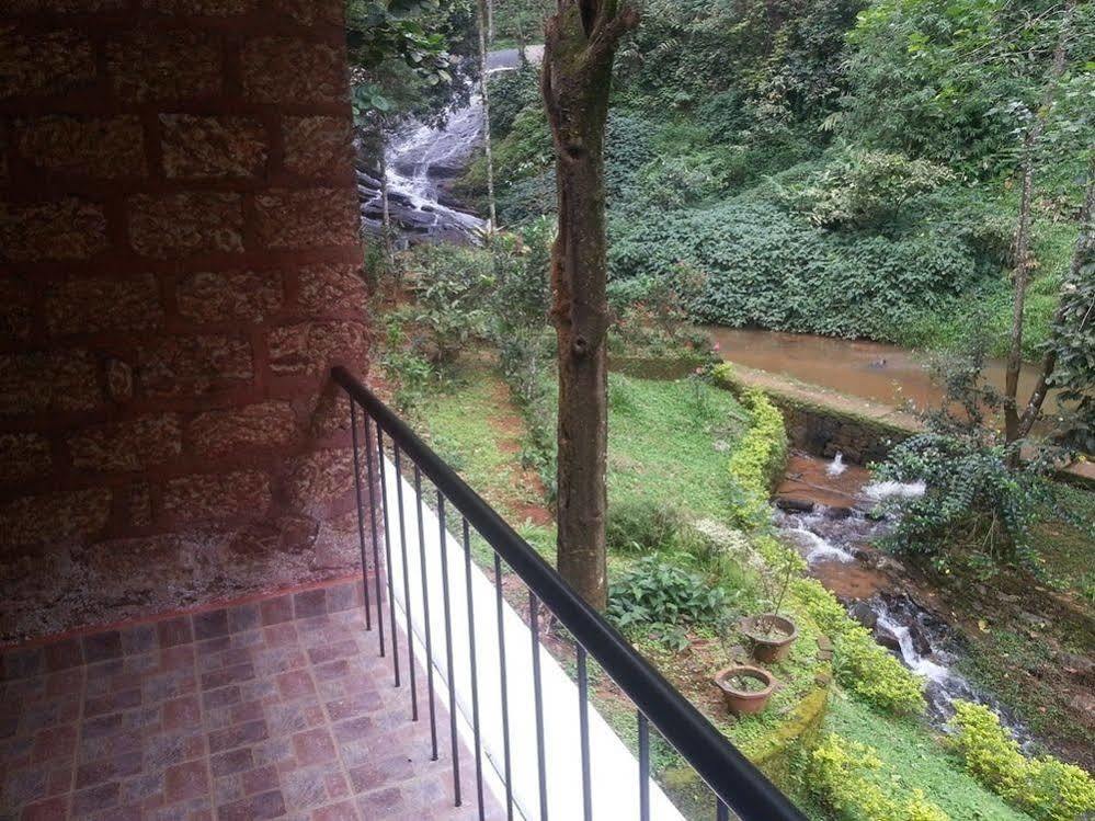 Falling Waters Munnar Eksteriør bilde